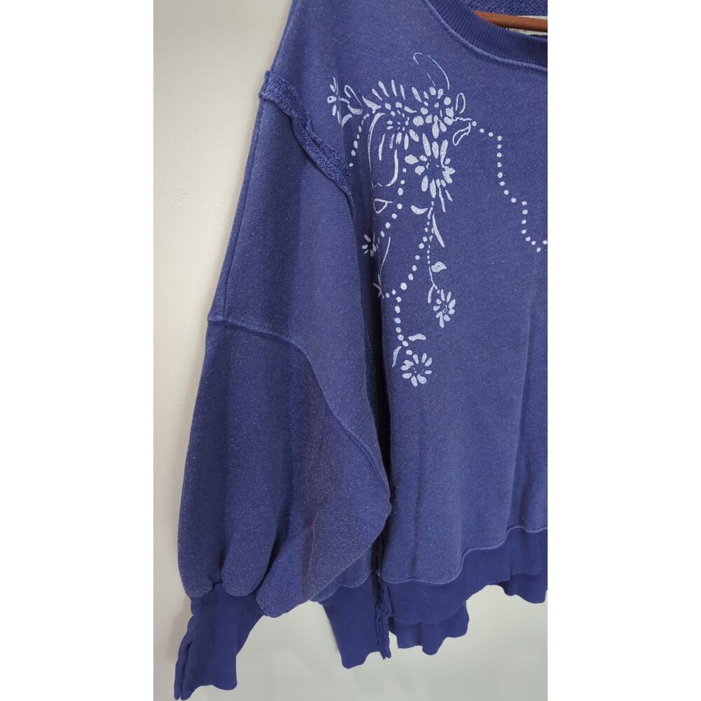 We The Free Graphic Camden Pullover Sweatshirt - Picture 5 of 6